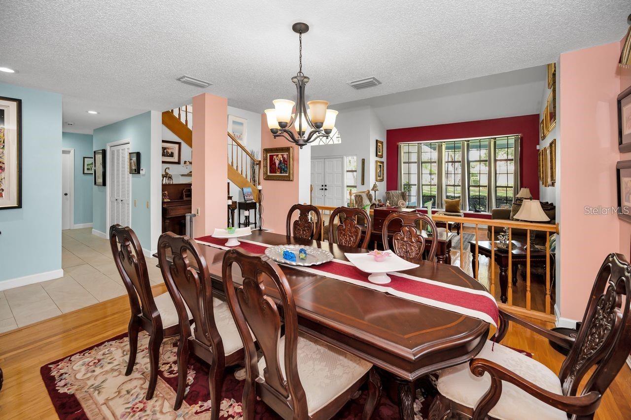 110 S WOODCREEK DR S, SAFETY HARBOR, FL, 34695