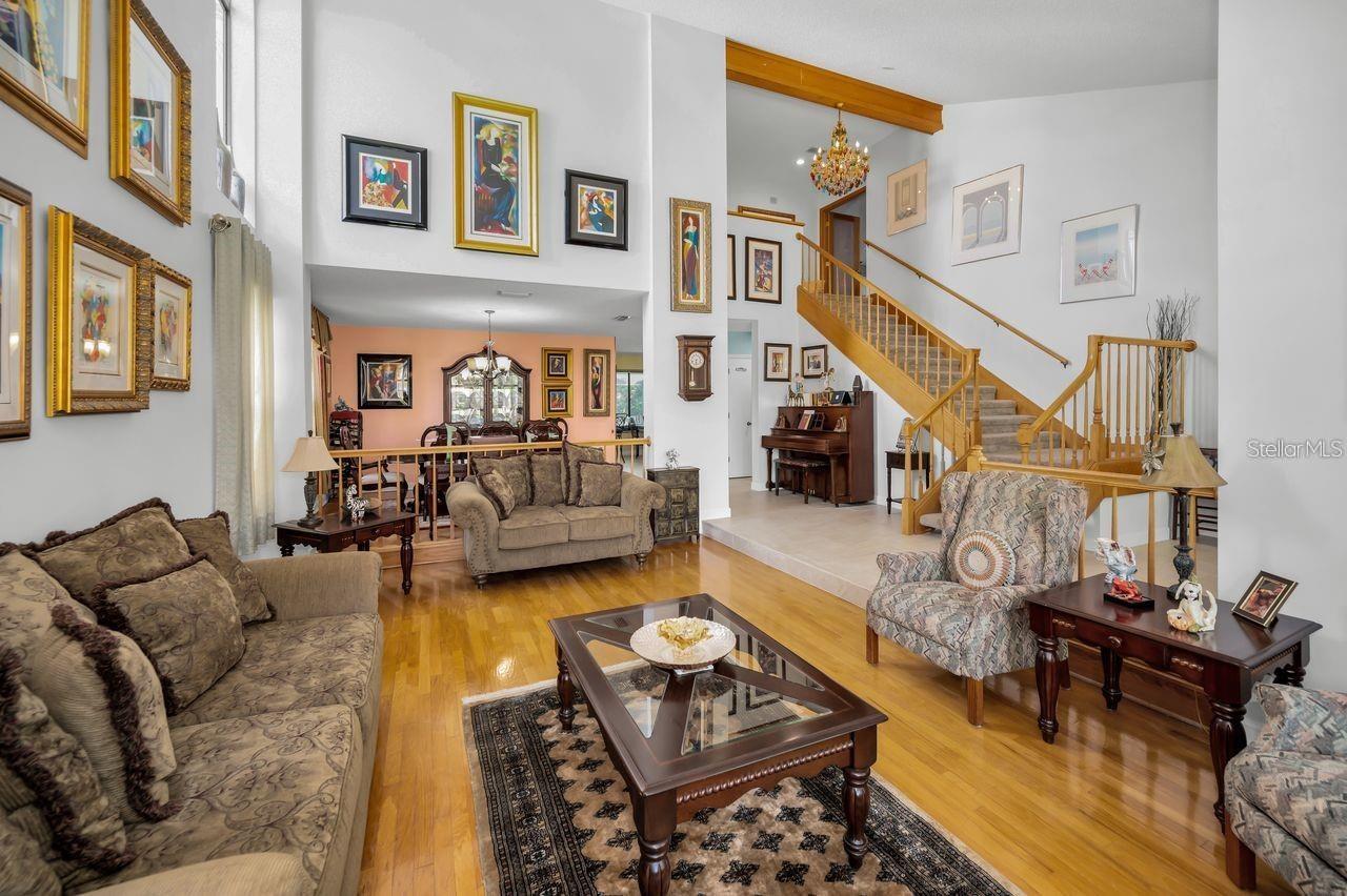 110 S WOODCREEK DR S, SAFETY HARBOR, FL, 34695