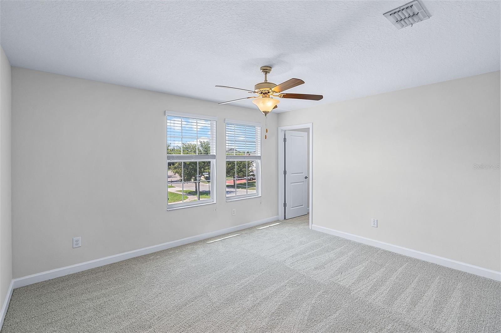 Bedroom 4 (upstairs)