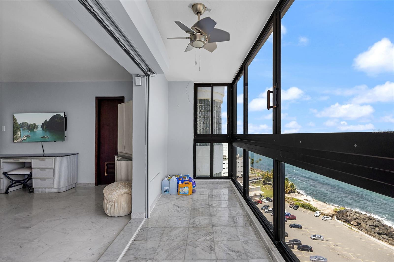 PR9115661 Property Photo