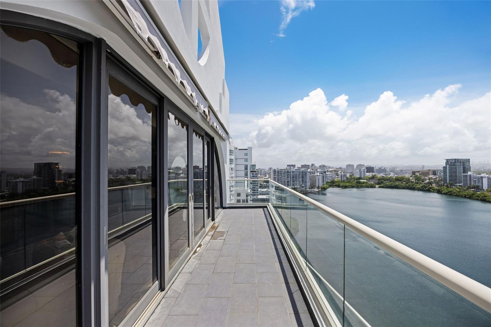 PR9115661 Property Photo