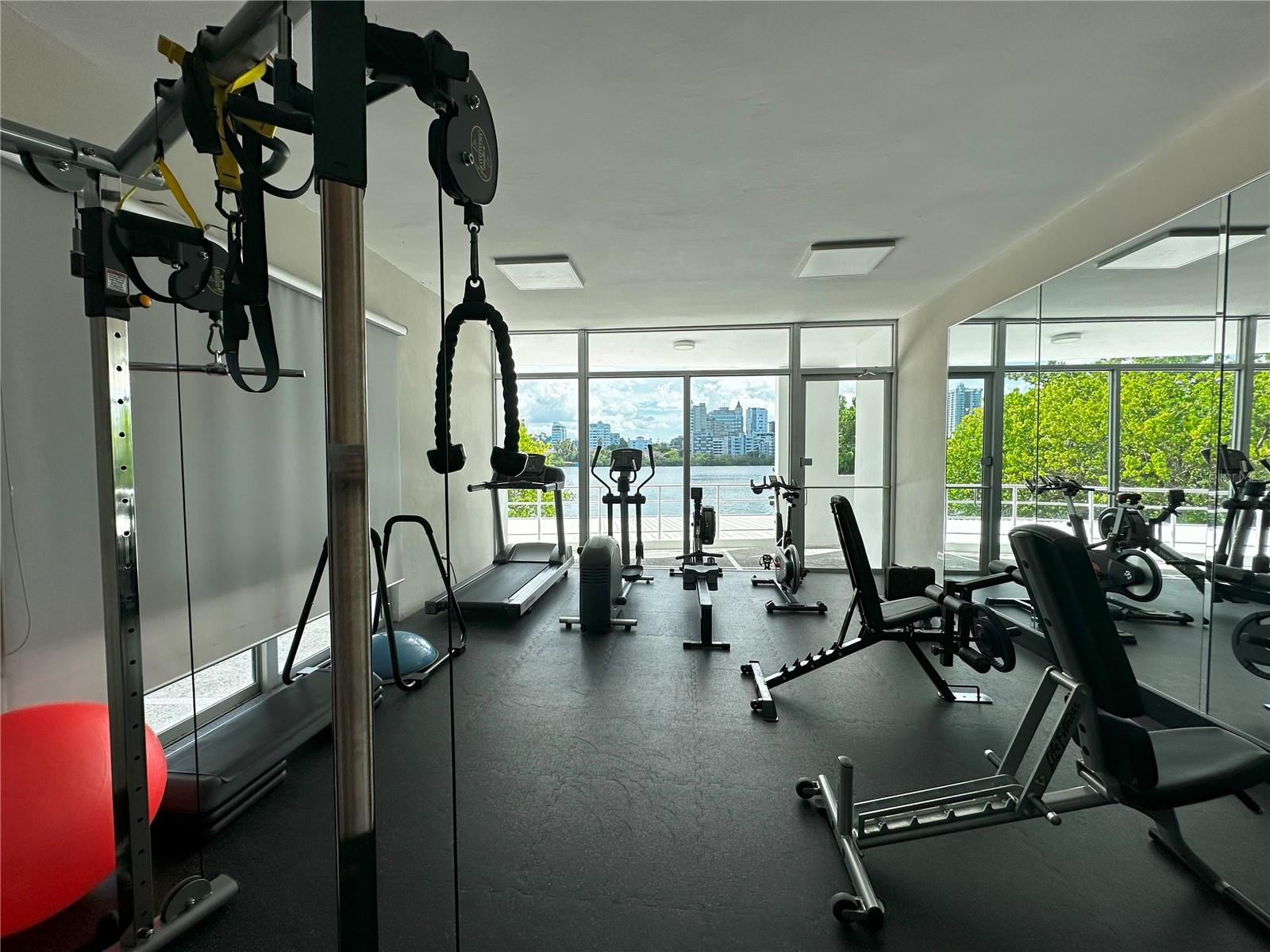 PR9115661 Property Photo