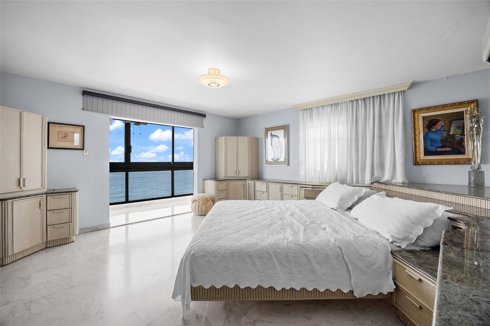 PR9115661 Property Photo