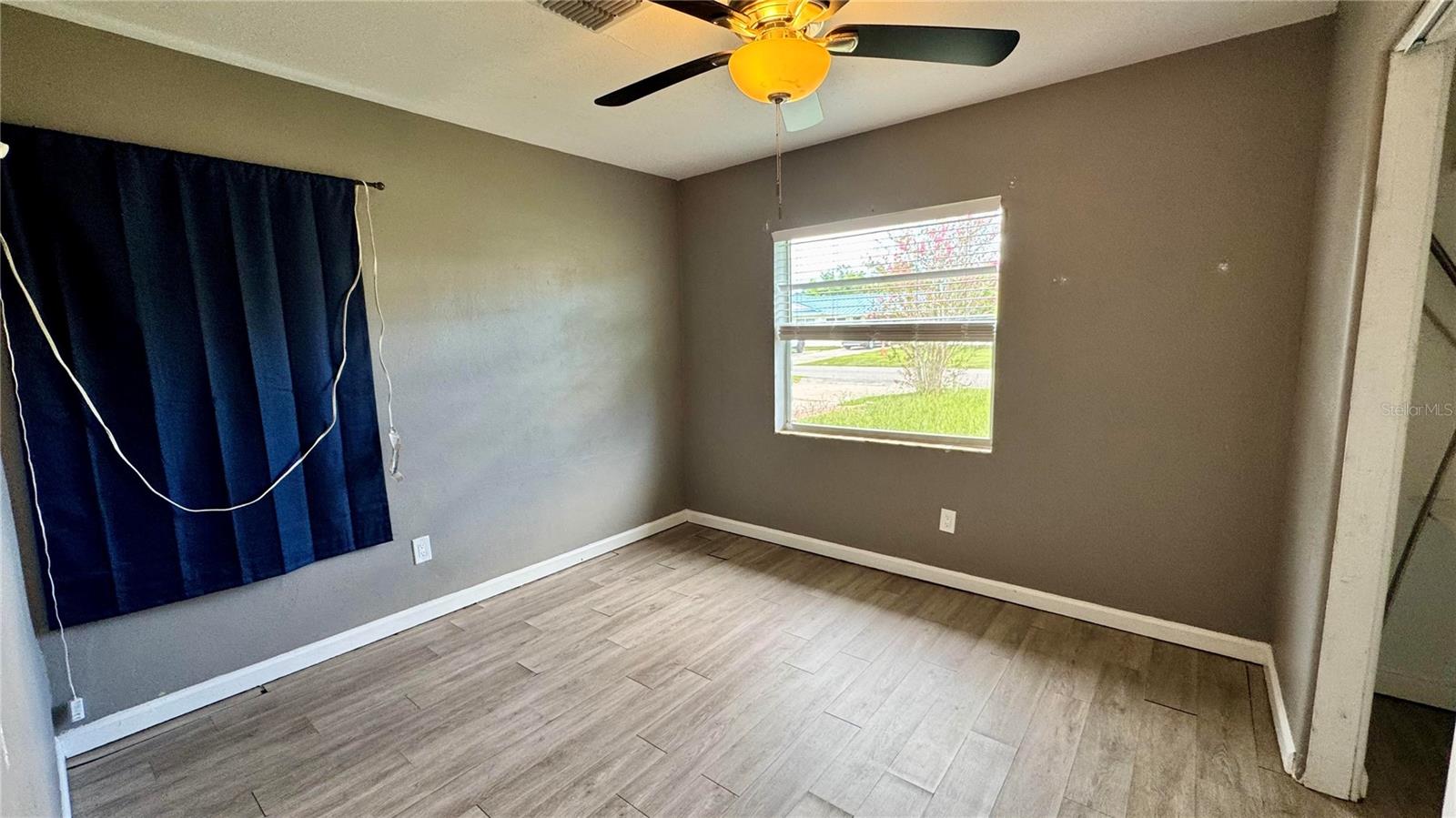 1420 HIGHLAND AVE, EUSTIS, FL, 32726