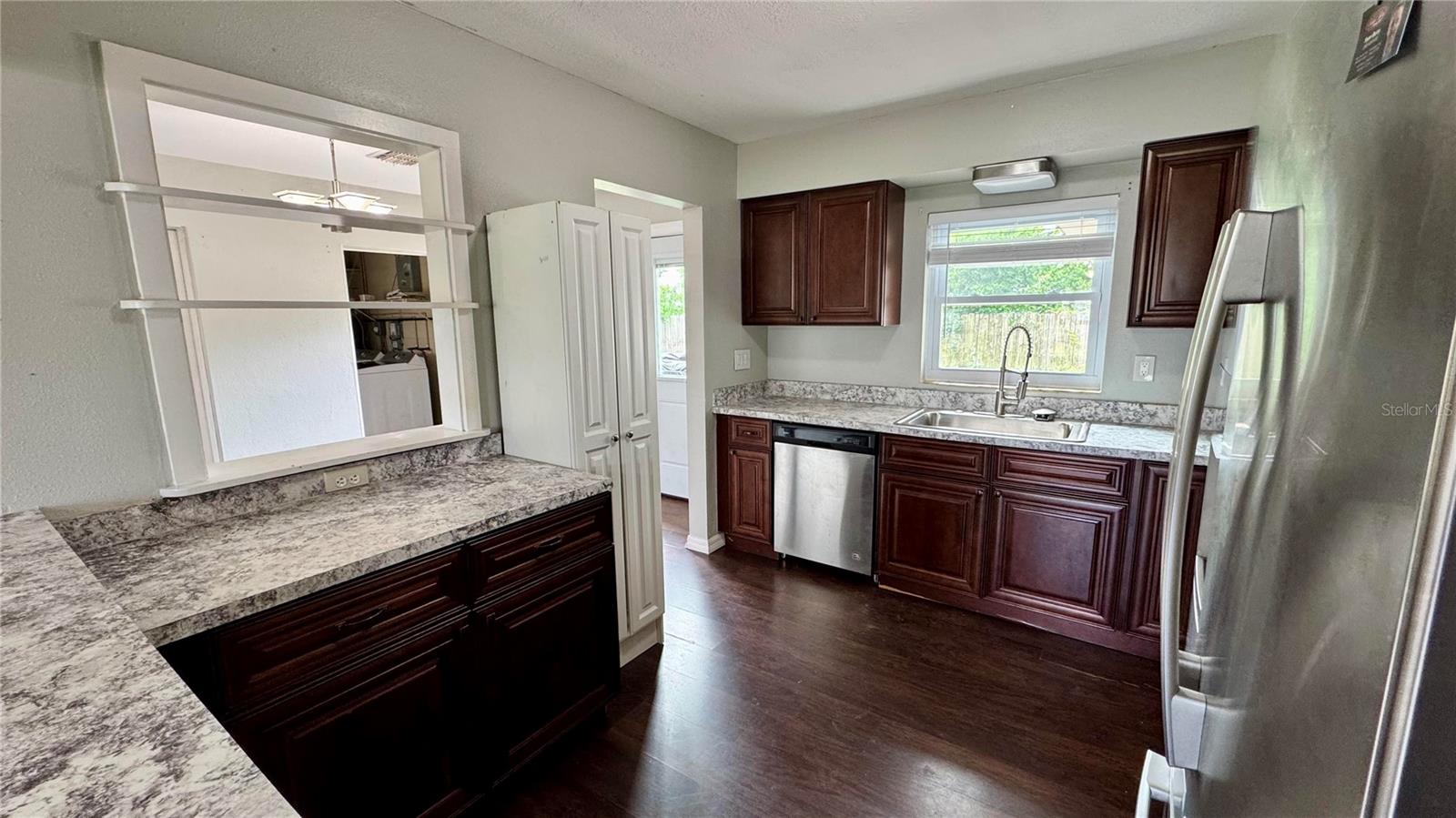 1420 HIGHLAND AVE, EUSTIS, FL, 32726