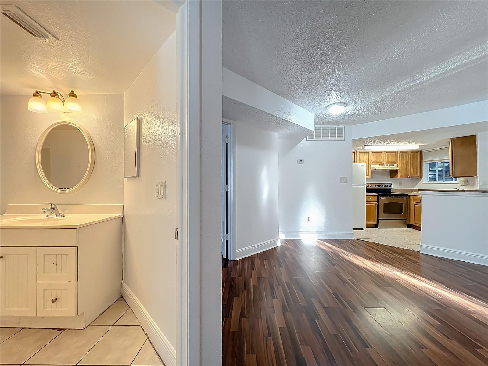 1932 LAKE ATRIUMS CIR #83, ORLANDO, FL, 32839