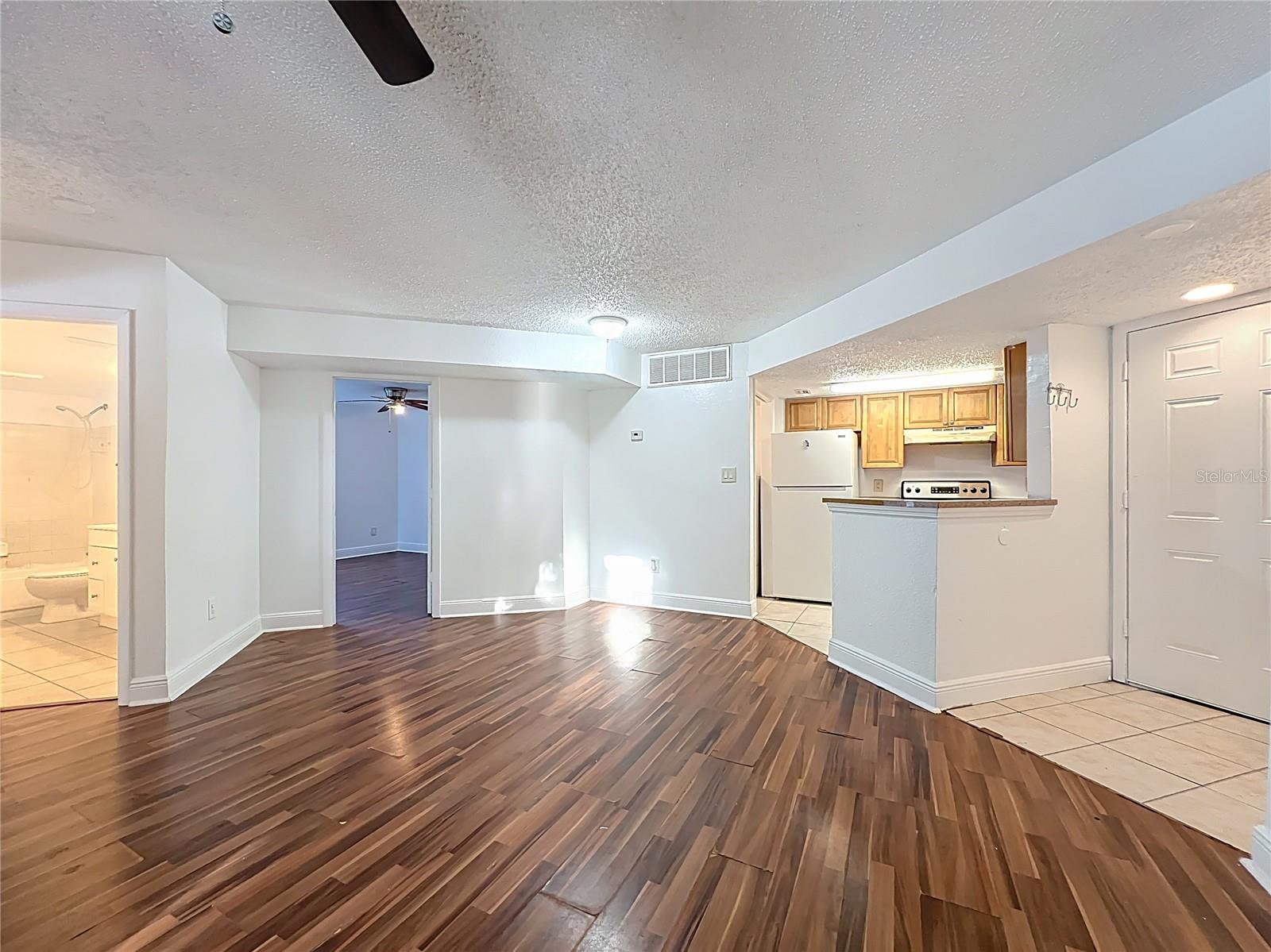 1932 LAKE ATRIUMS CIR #83, ORLANDO, FL, 32839