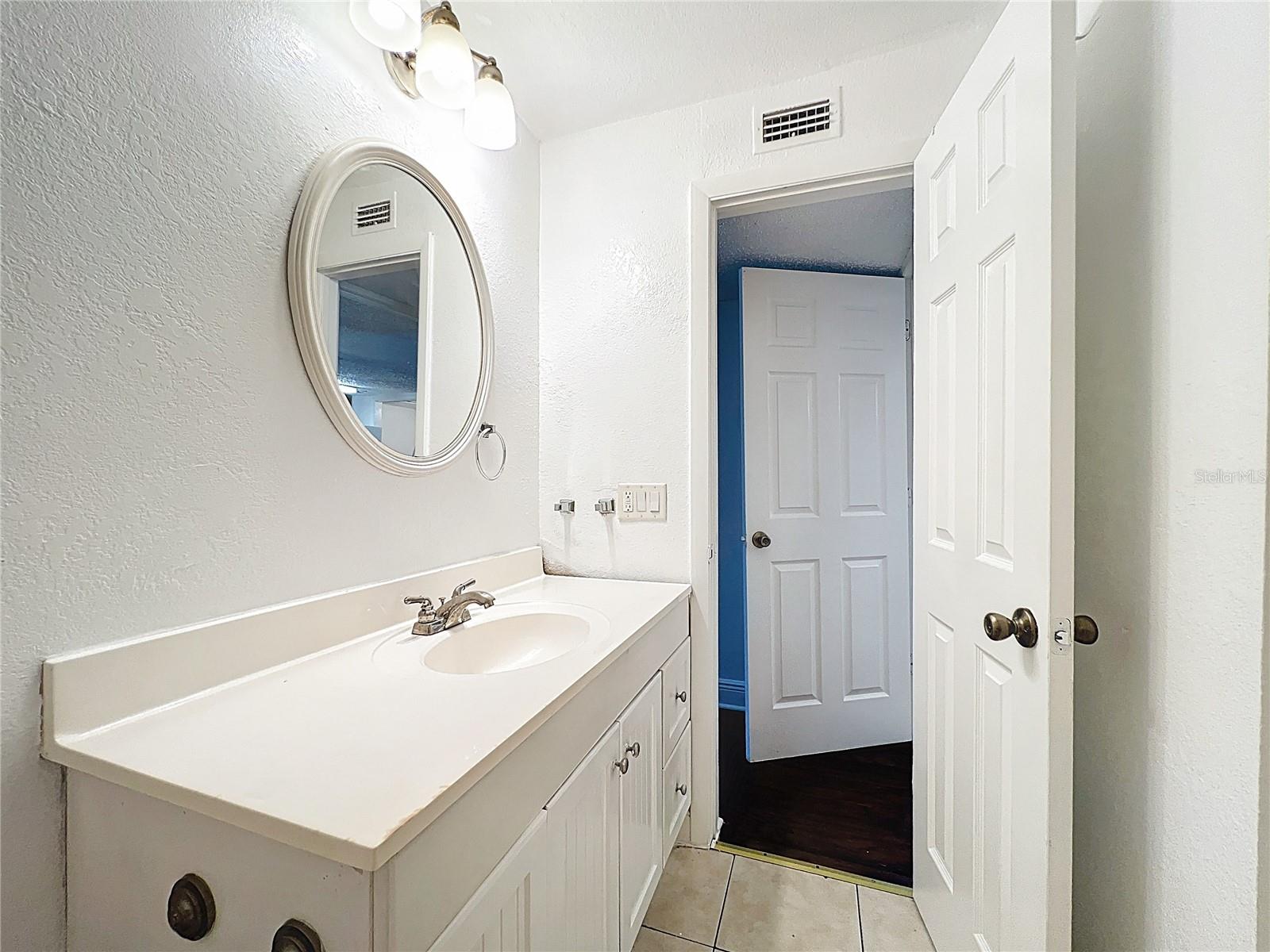 1932 LAKE ATRIUMS CIR #83, ORLANDO, FL, 32839