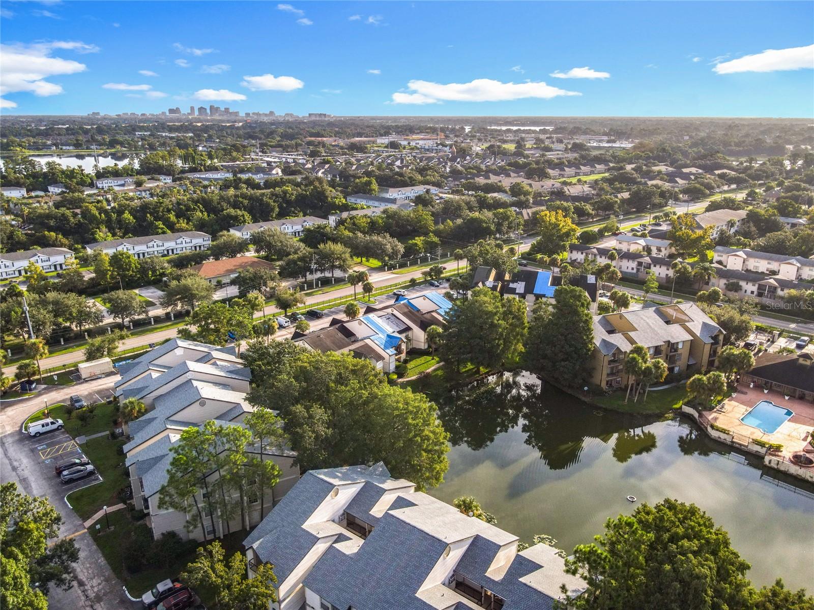 1932 LAKE ATRIUMS CIR #83, ORLANDO, FL, 32839