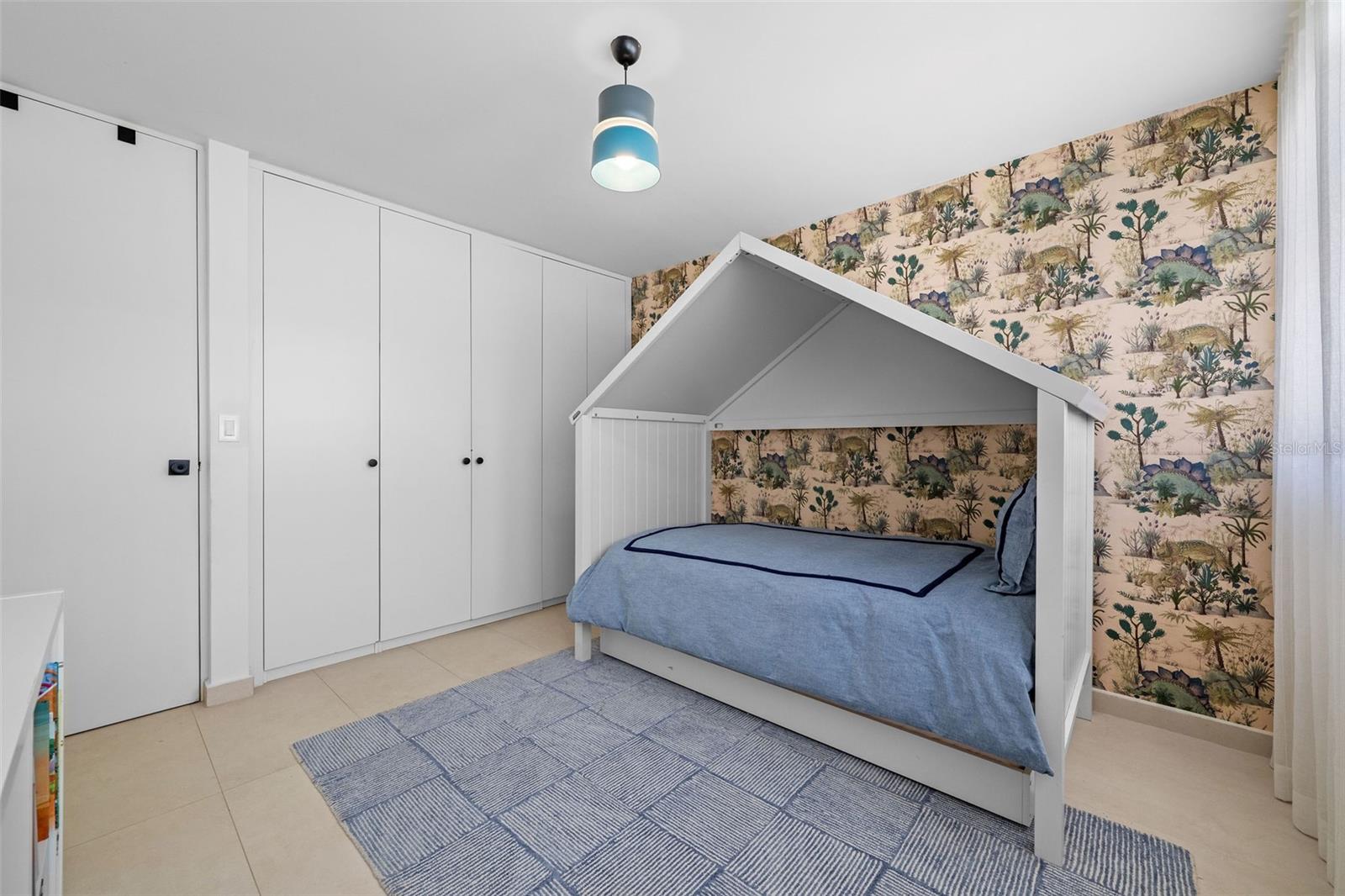 PR9115666 Property Photo