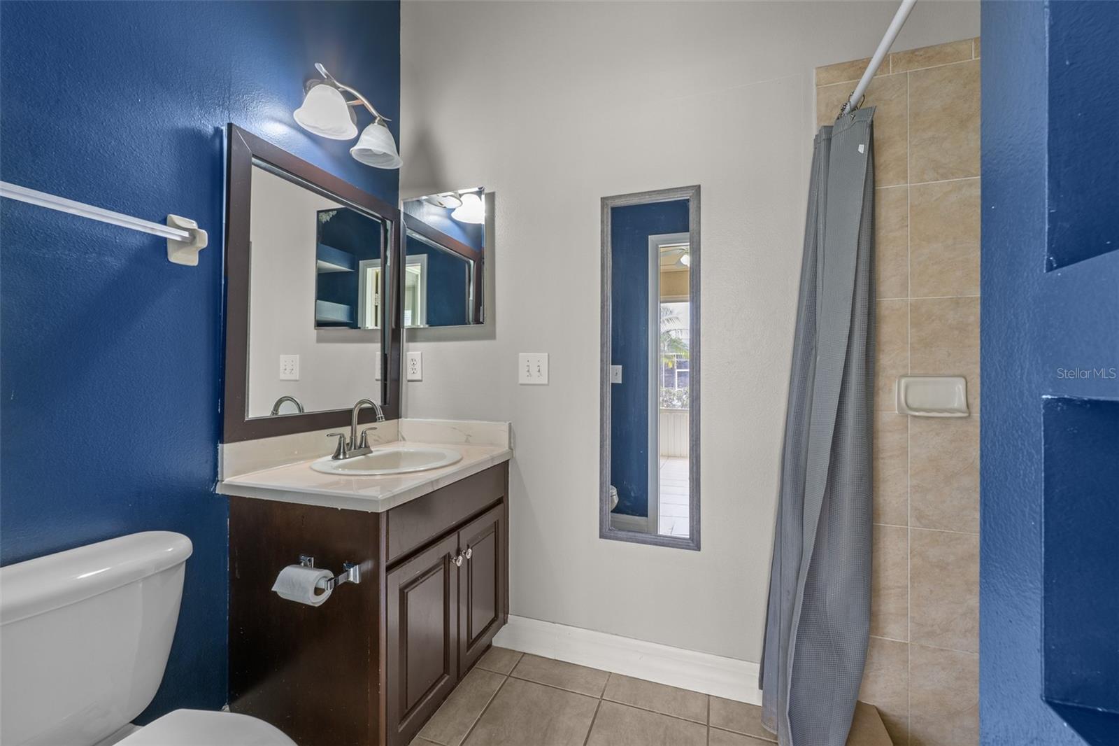 5909 WEDGEFIELD DR, ZEPHYRHILLS, FL, 33541