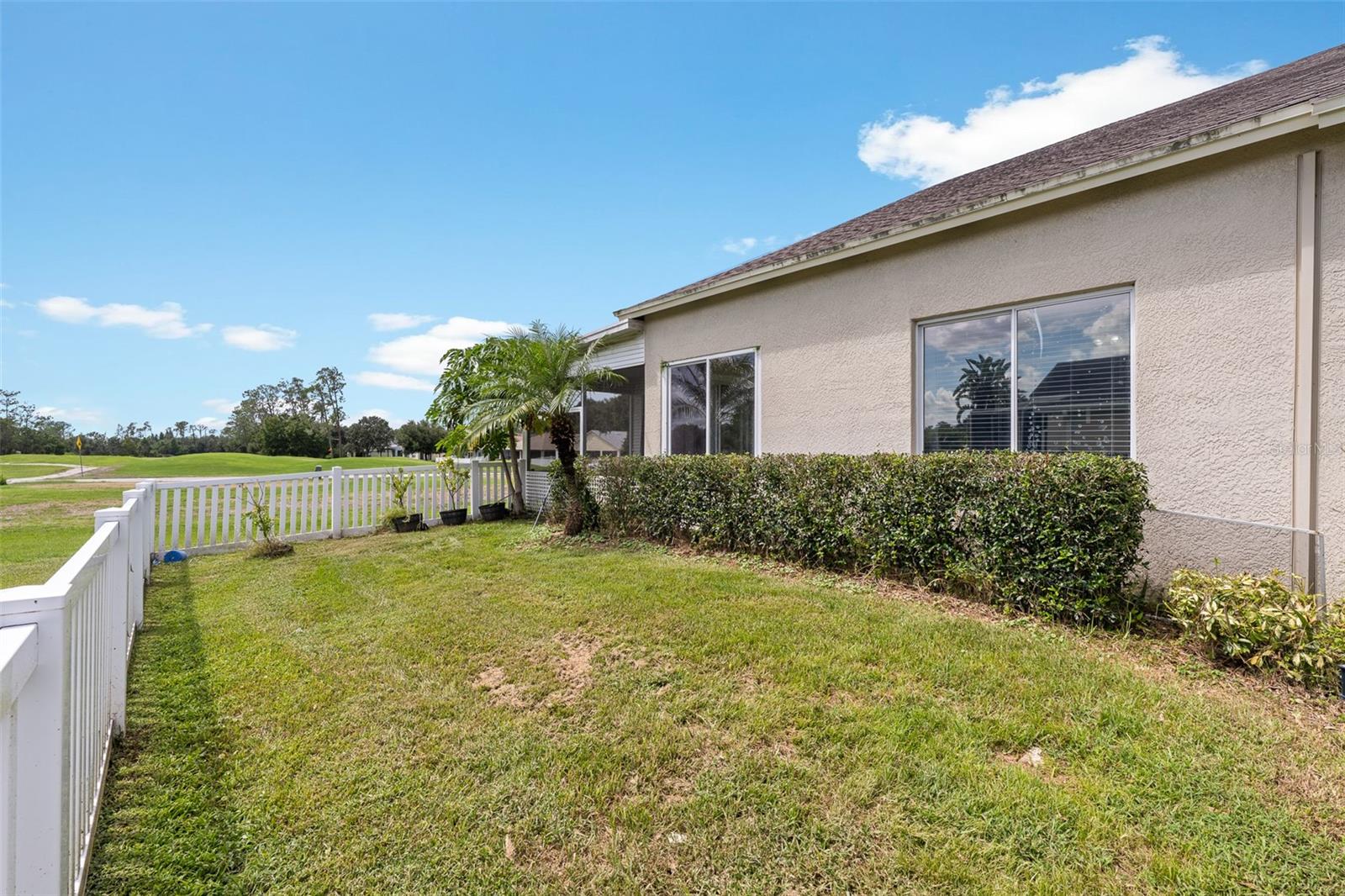 5909 WEDGEFIELD DR, ZEPHYRHILLS, FL, 33541