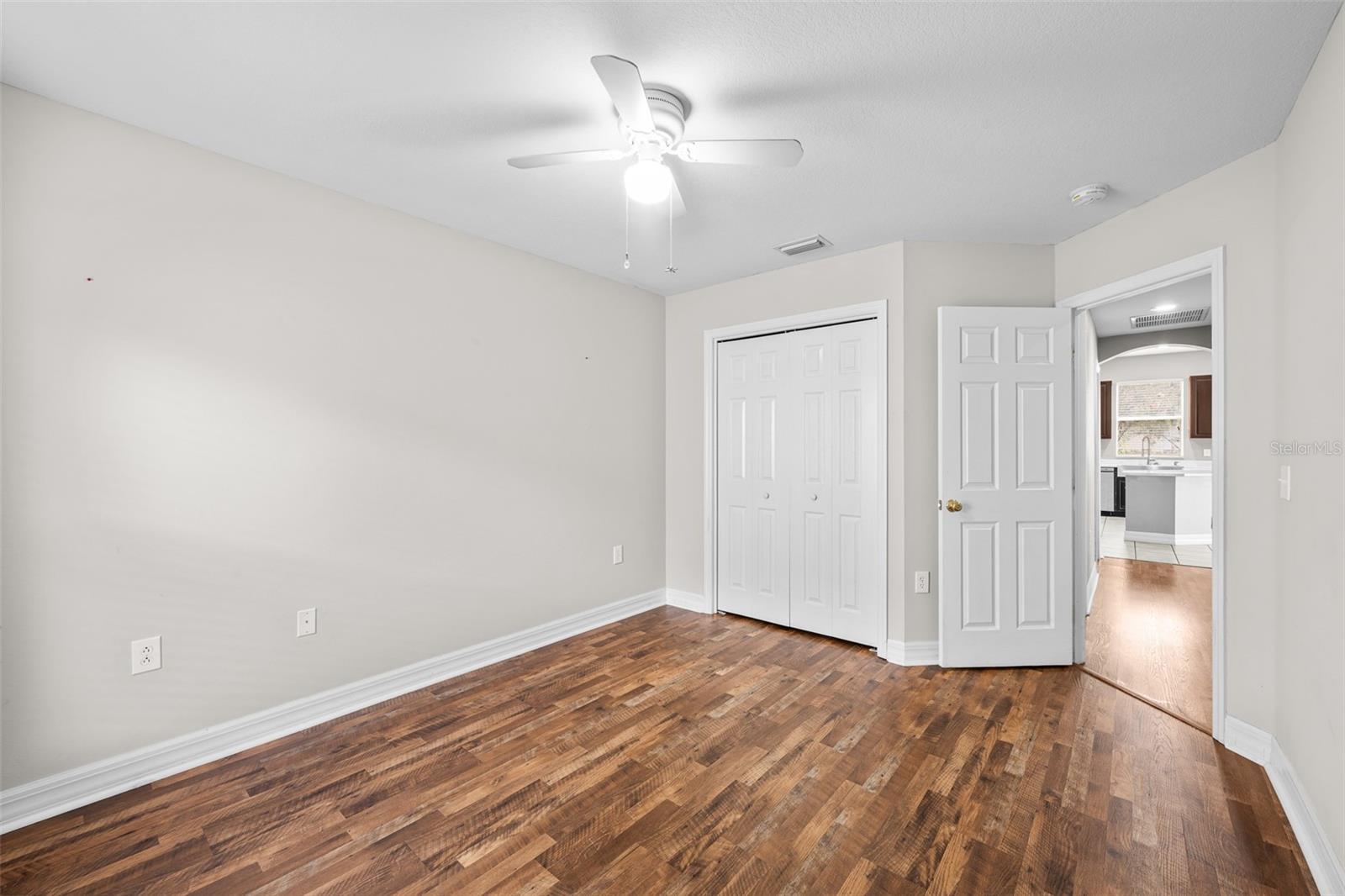 5909 WEDGEFIELD DR, ZEPHYRHILLS, FL, 33541