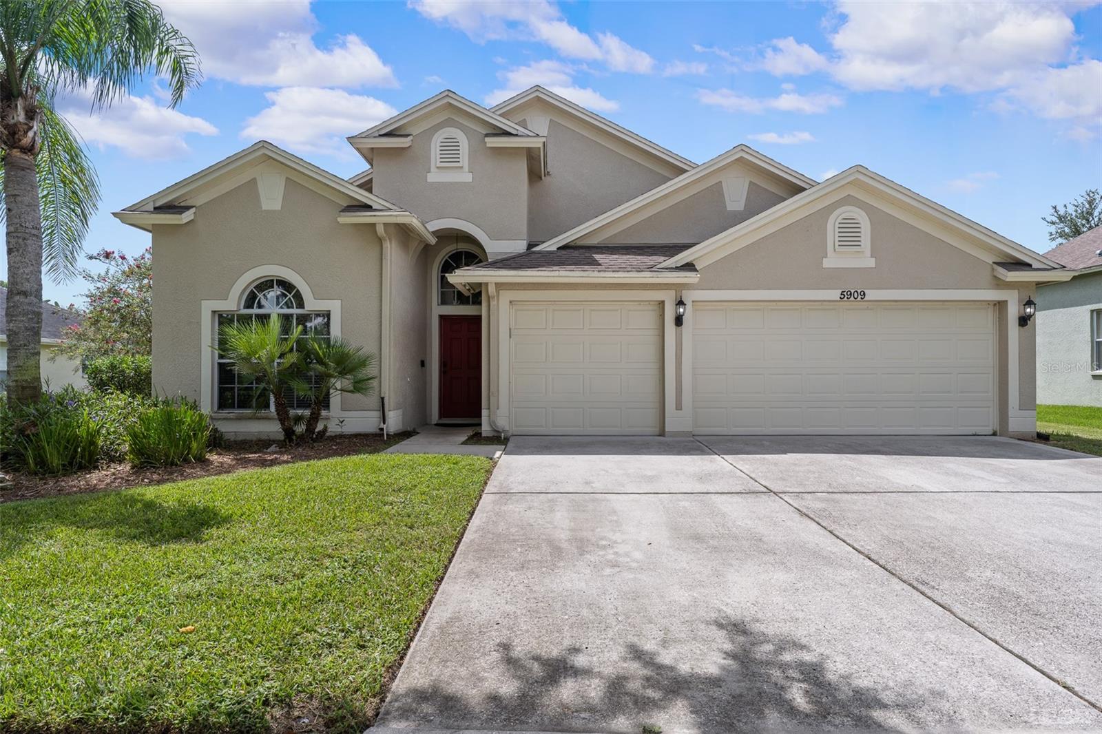 5909 WEDGEFIELD DR, ZEPHYRHILLS, FL, 33541