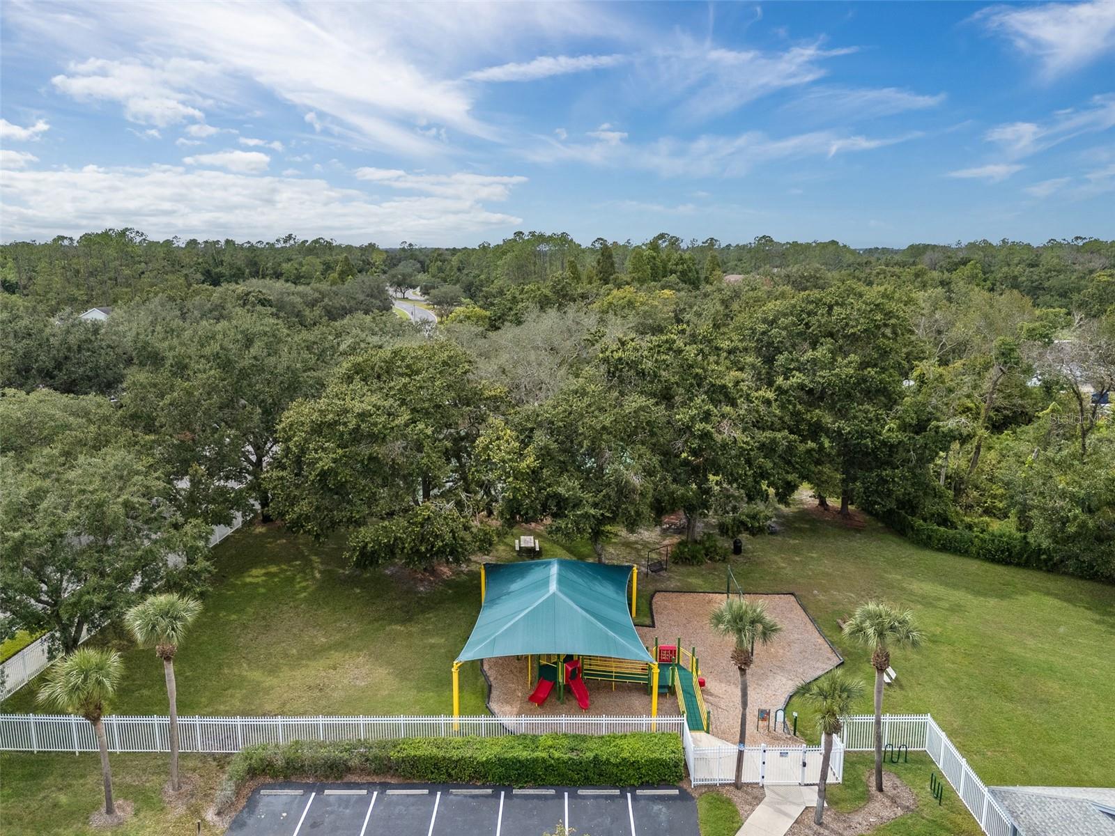 5909 WEDGEFIELD DR, ZEPHYRHILLS, FL, 33541