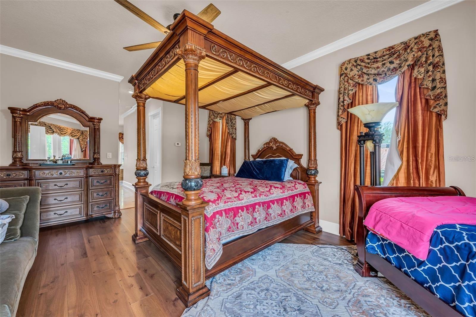 TB8421056 Property Photo