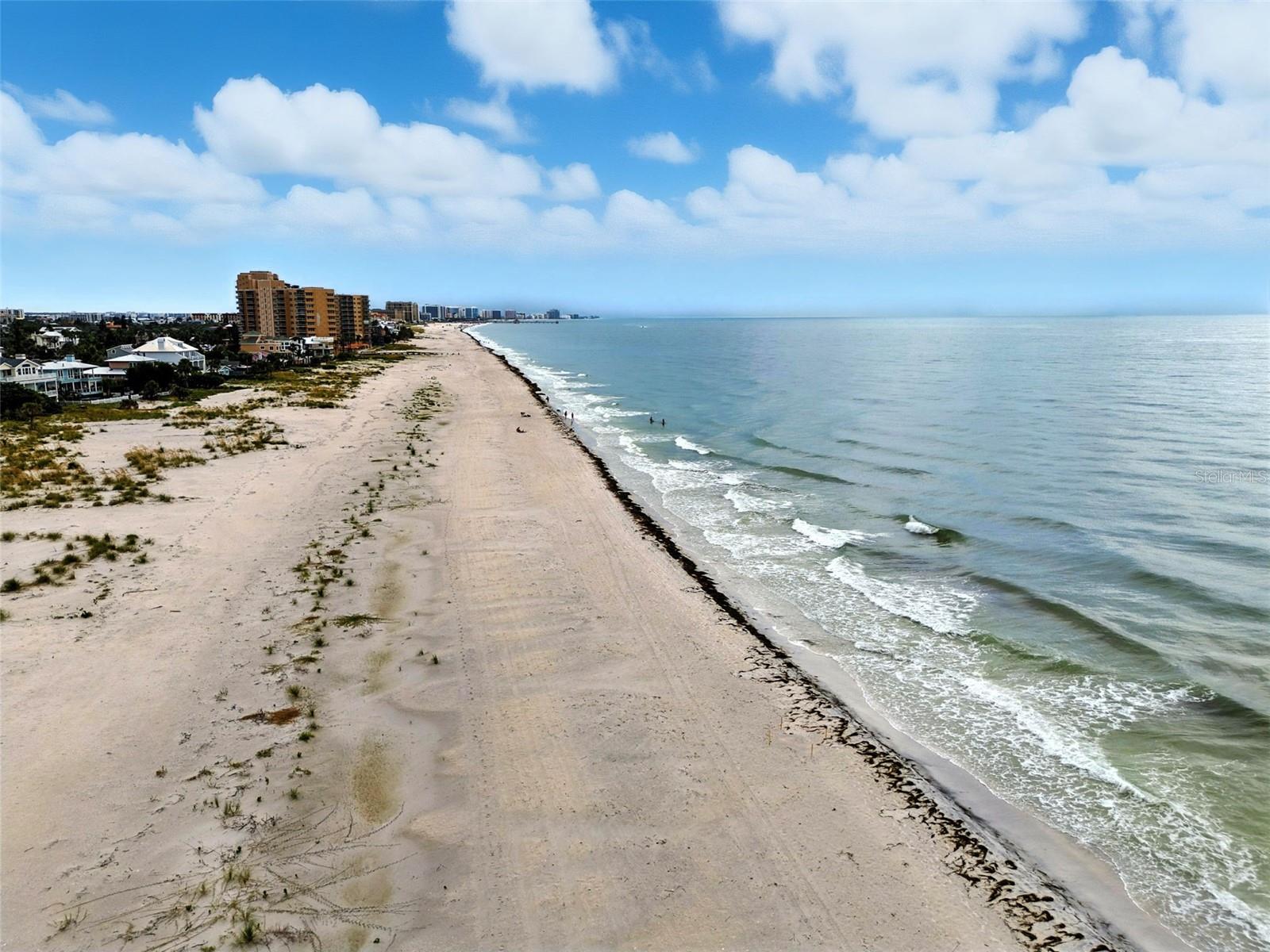 TB8421060 Property Photo