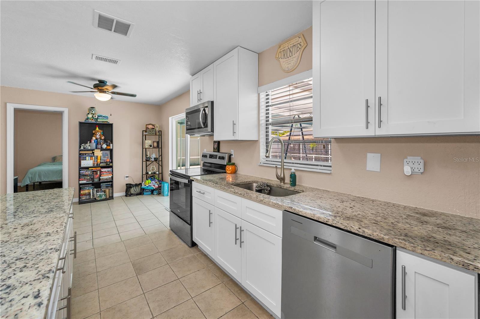 11121 PEPPERTREE LN, PORT RICHEY, FL, 34668