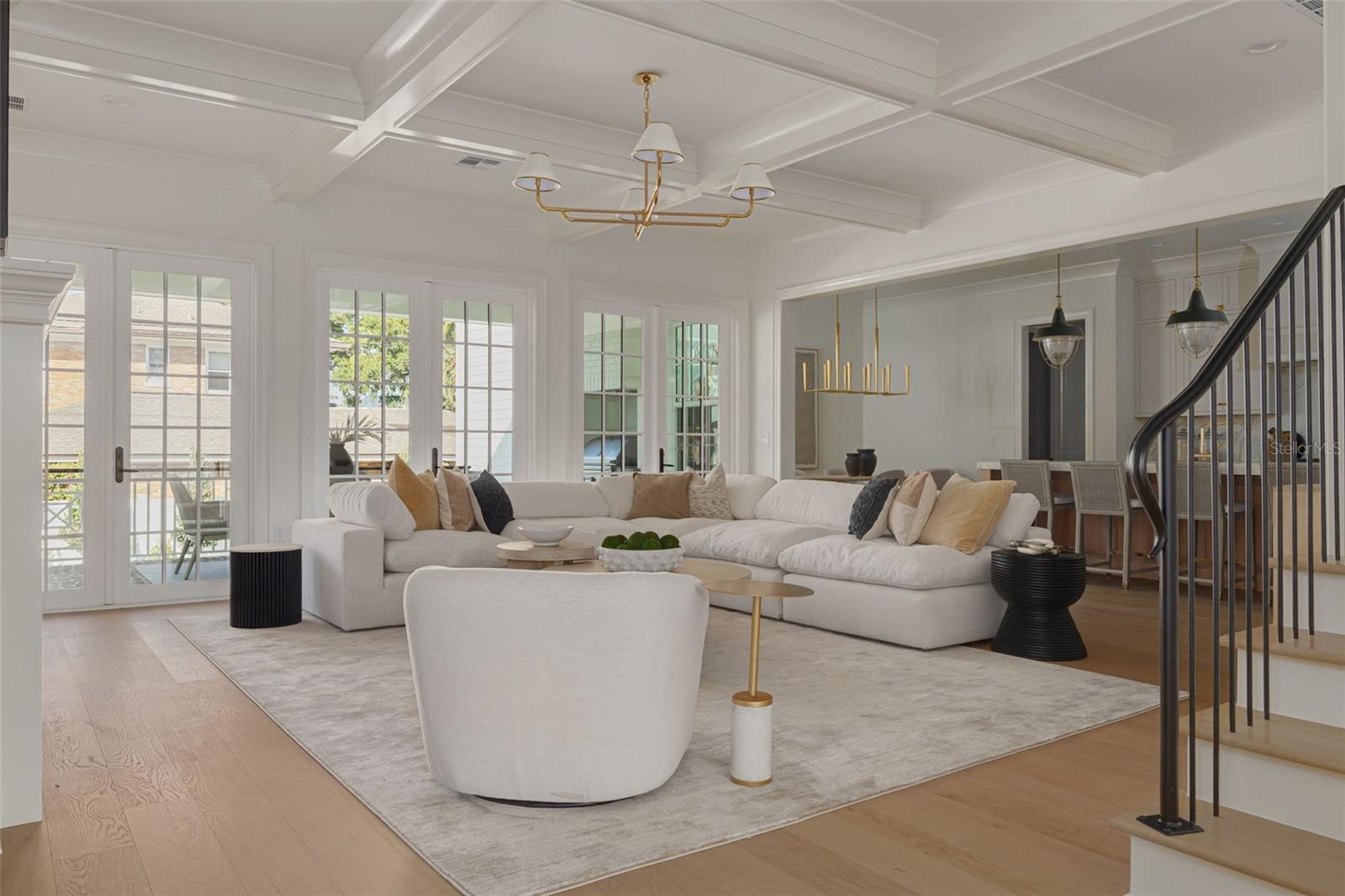 TB8421082 Property Photo