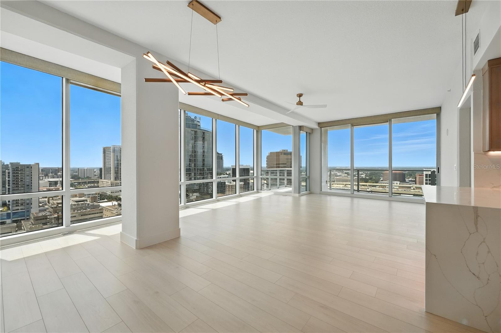 150 E ROBINSON ST #2102, ORLANDO, FL, 32801