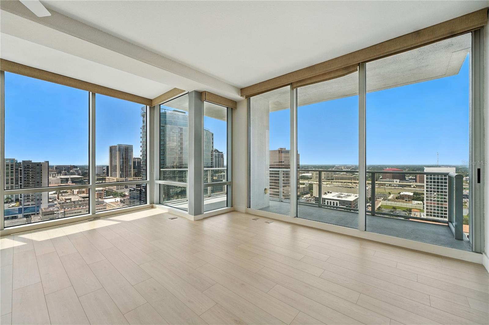 150 E ROBINSON ST #2102, ORLANDO, FL, 32801