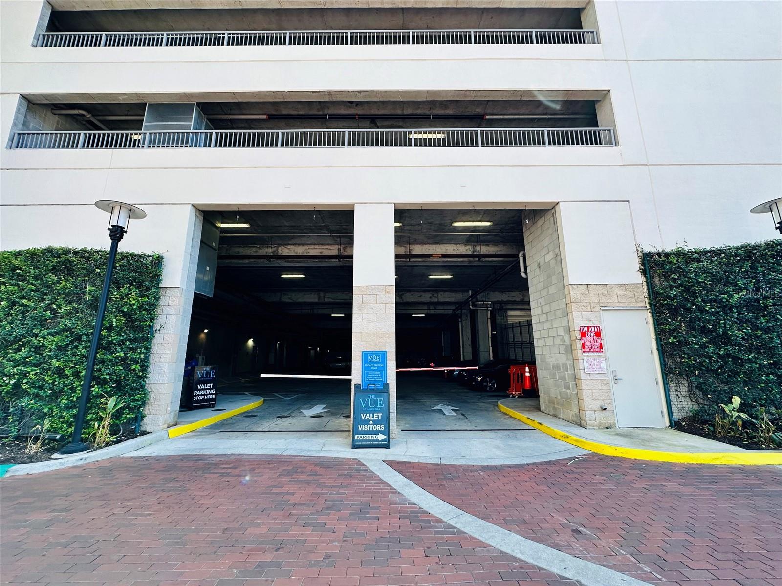 150 E ROBINSON ST #2102, ORLANDO, FL, 32801