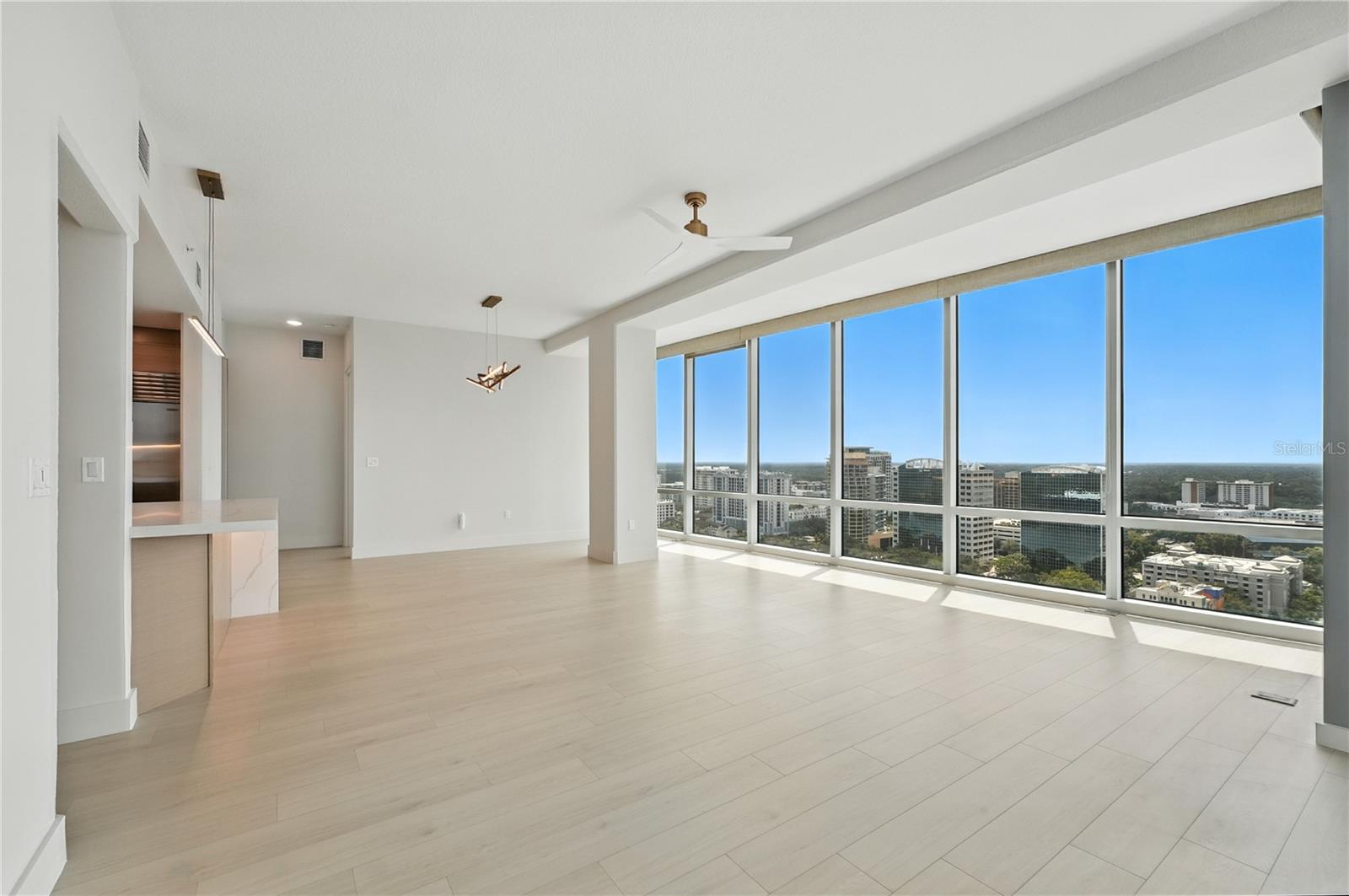 150 E ROBINSON ST #2102, ORLANDO, FL, 32801