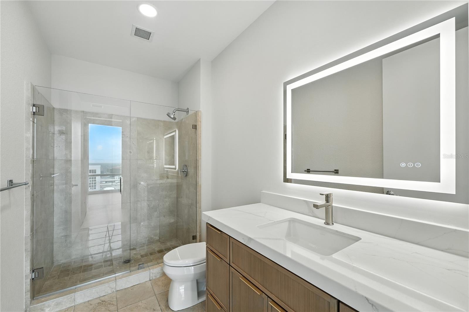 150 E ROBINSON ST #2102, ORLANDO, FL, 32801