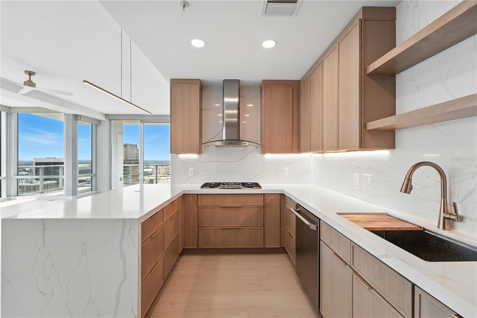 150 E ROBINSON ST #2102, ORLANDO, FL, 32801