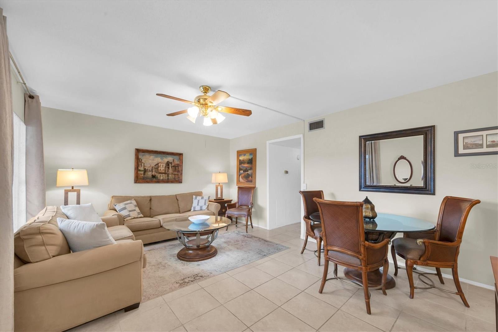 TB8421139 Property Photo