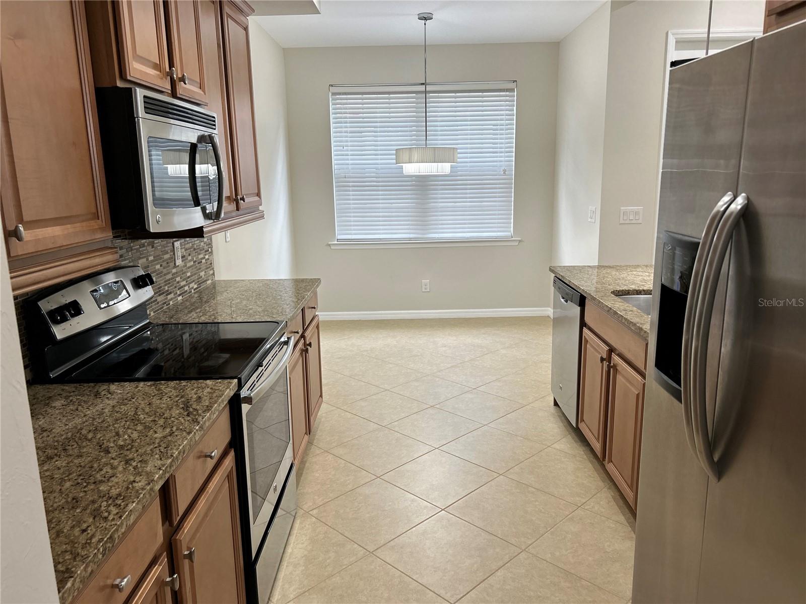 8511 OAKSHADE CIR #101, FORT MYERS, FL, 33919