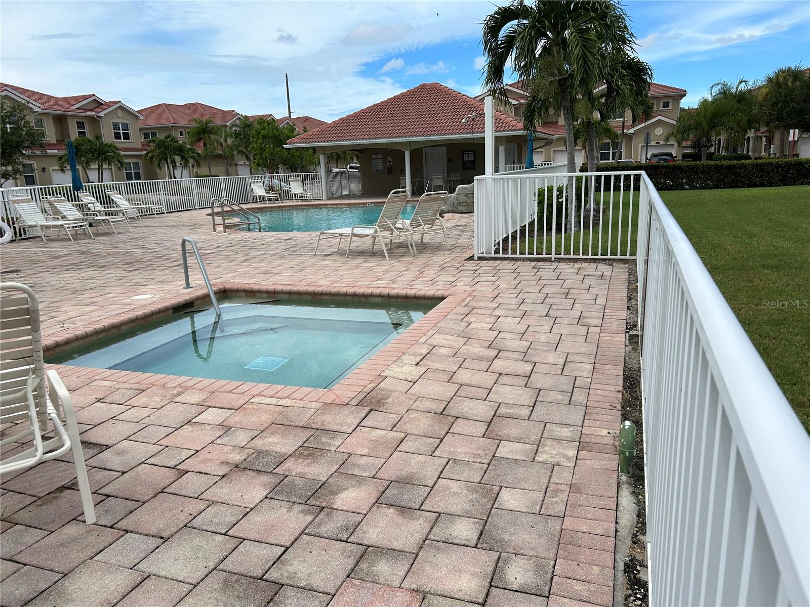 8511 OAKSHADE CIR #101, FORT MYERS, FL, 33919