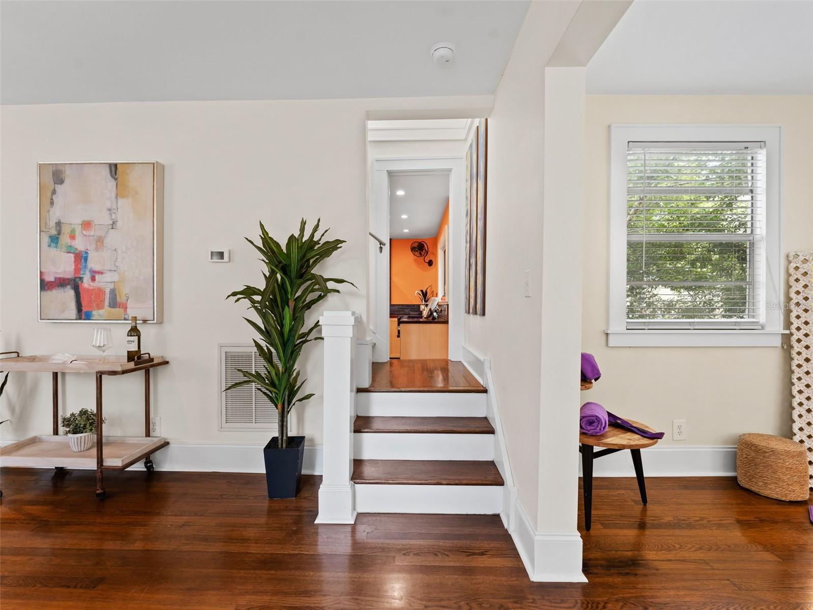 2559 36TH AVE N, ST PETERSBURG, FL, 33713