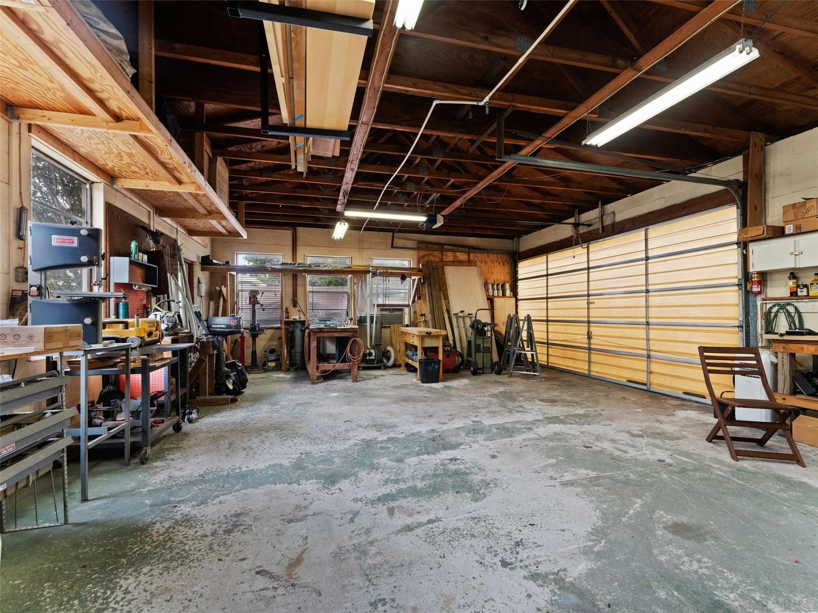 2559 36TH AVE N, ST PETERSBURG, FL, 33713