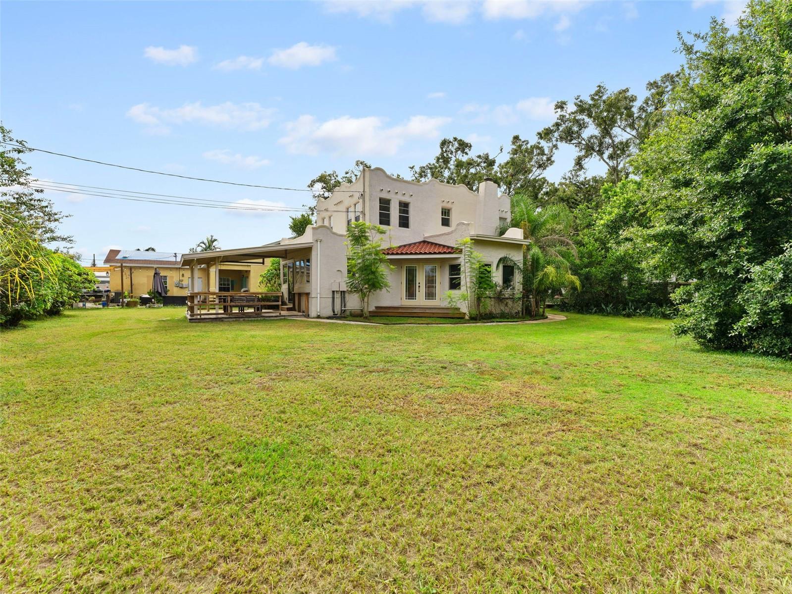 2559 36TH AVE N, ST PETERSBURG, FL, 33713