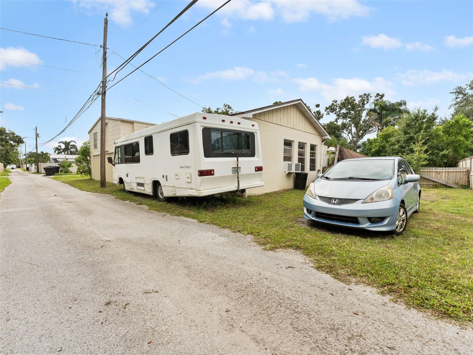 2559 36TH AVE N, ST PETERSBURG, FL, 33713