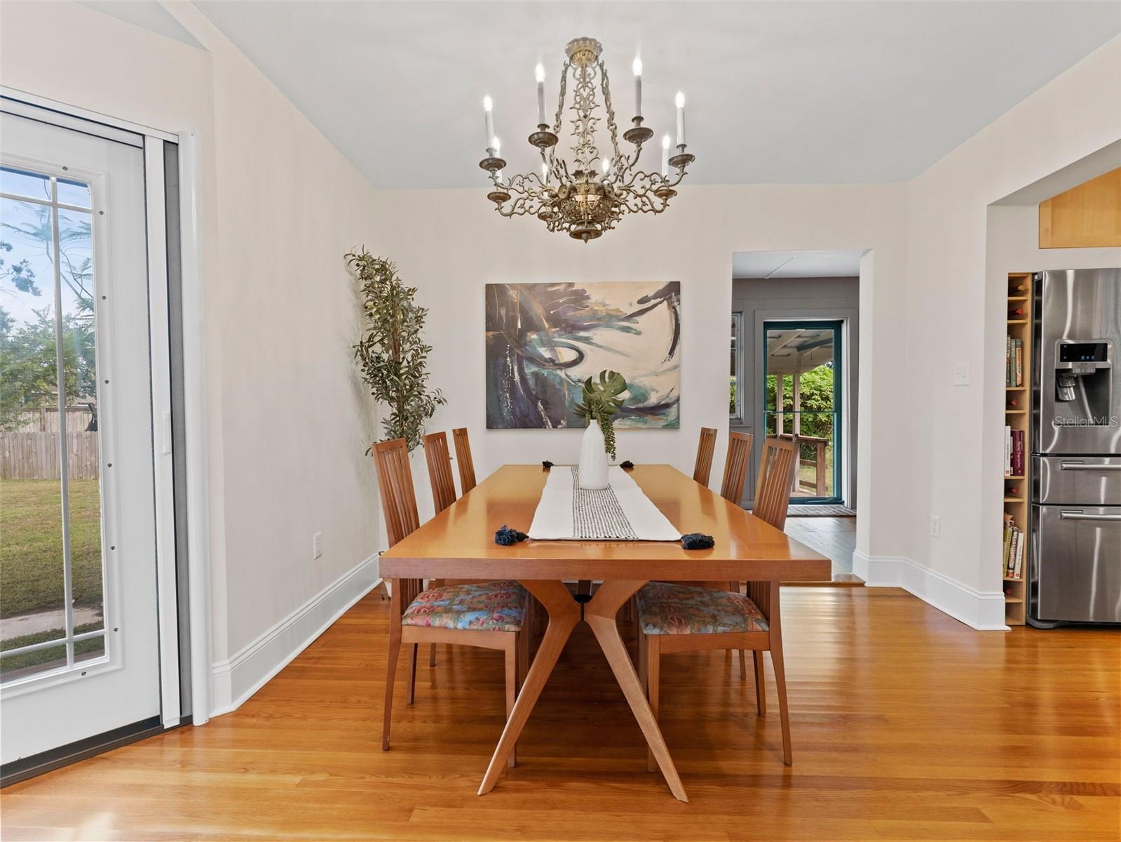 2559 36TH AVE N, ST PETERSBURG, FL, 33713