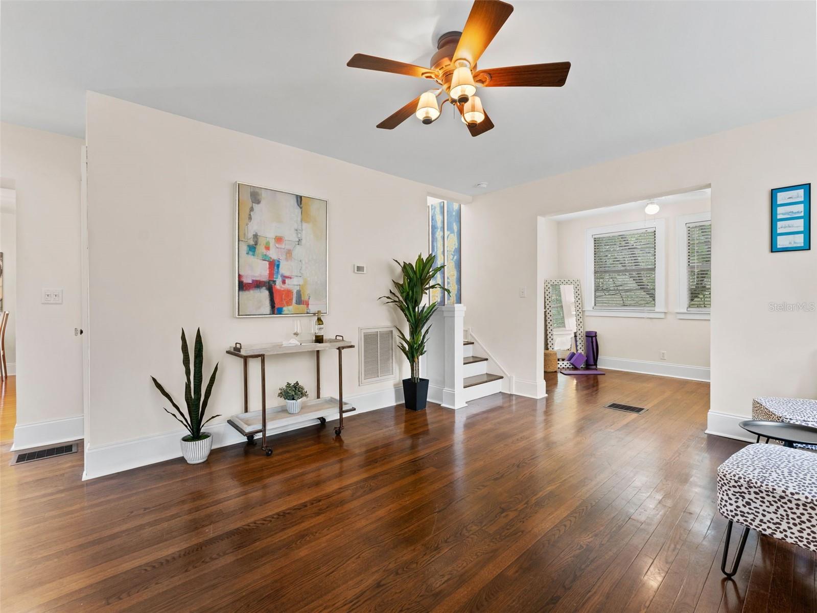 2559 36TH AVE N, ST PETERSBURG, FL, 33713