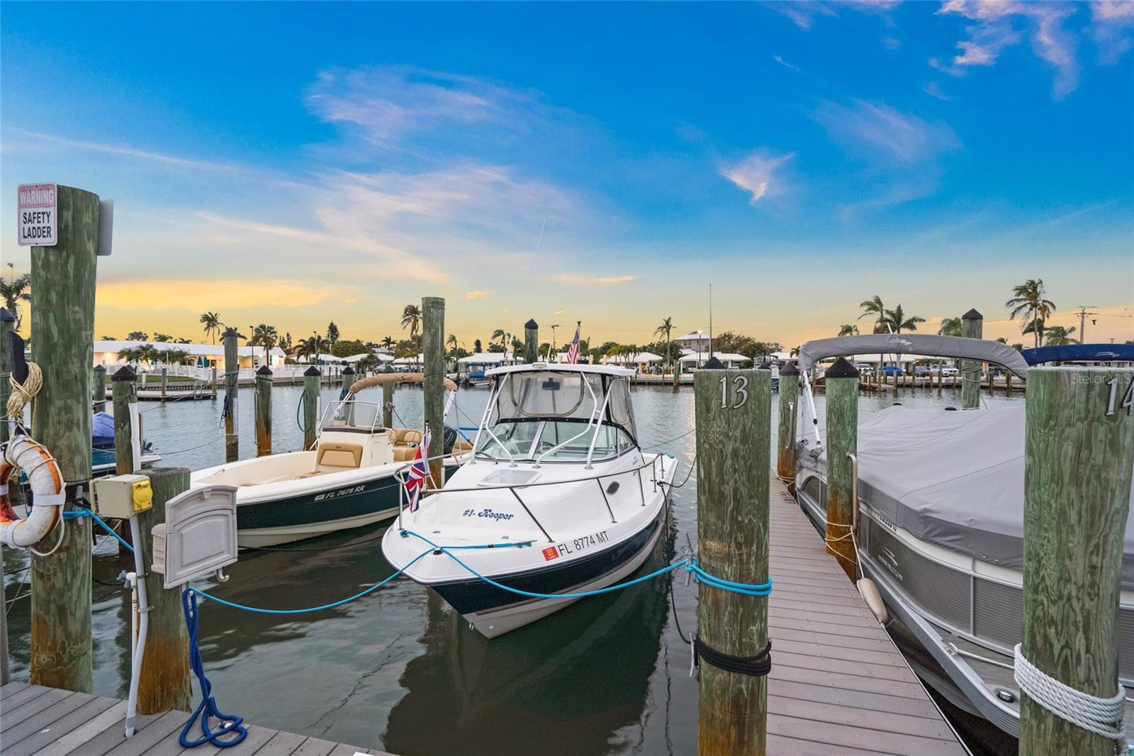 676 EL CENTRO, LONGBOAT KEY, FL, 34228