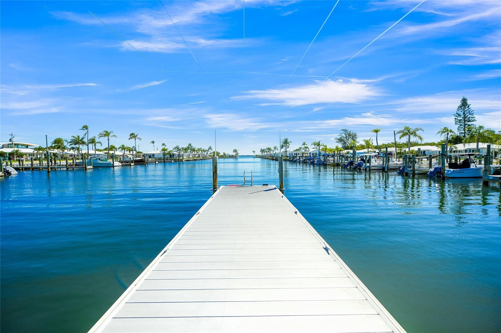 676 EL CENTRO, LONGBOAT KEY, FL, 34228