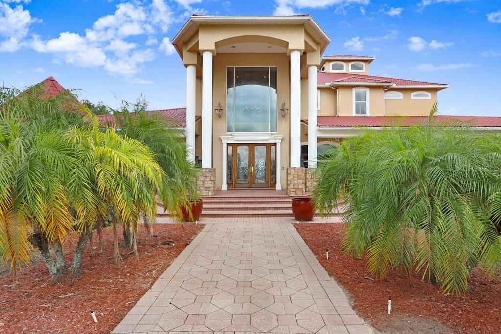 TB8421161 Property Photo