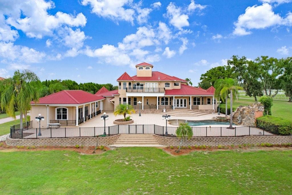 TB8421161 Property Photo