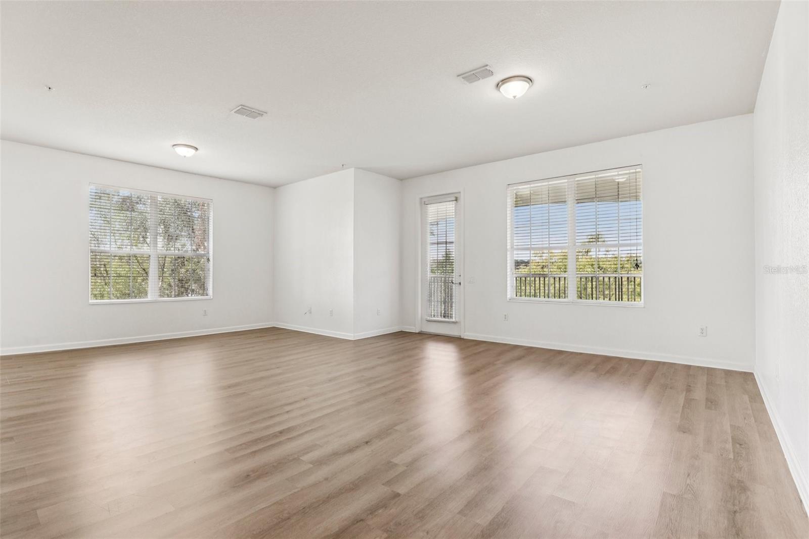 3356 ROBERT TRENT JONES DR #20406, ORLANDO, FL, 32835