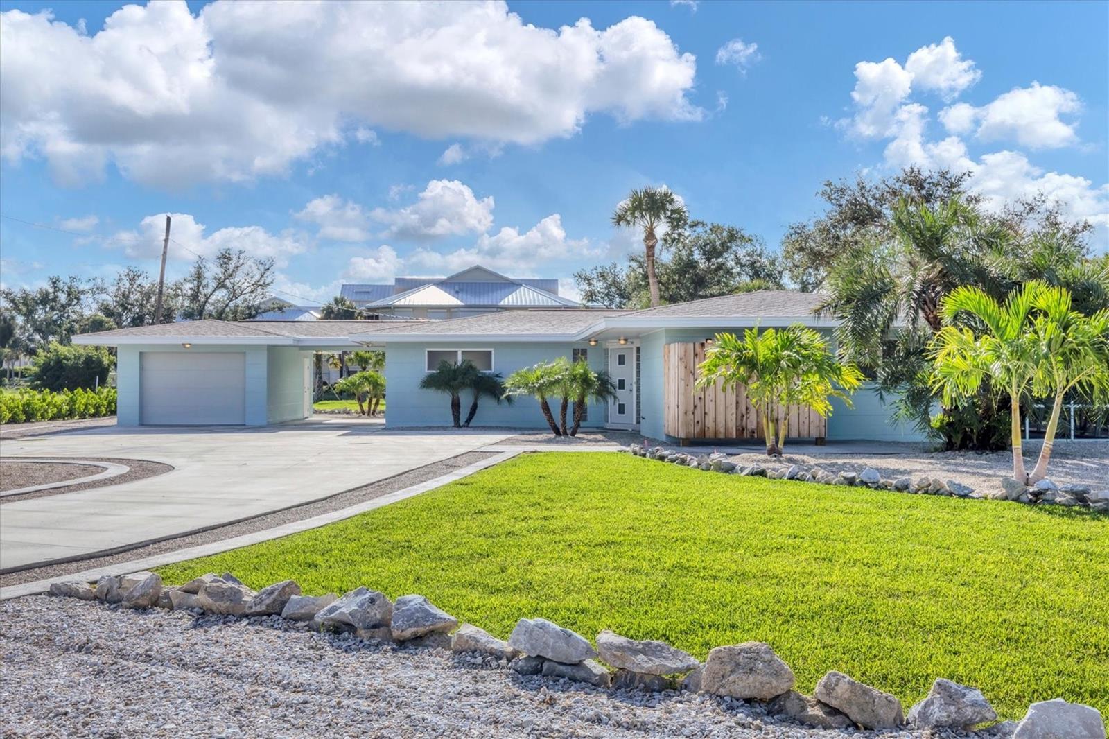 550 GASPAR DR, PLACIDA, FL, 33946