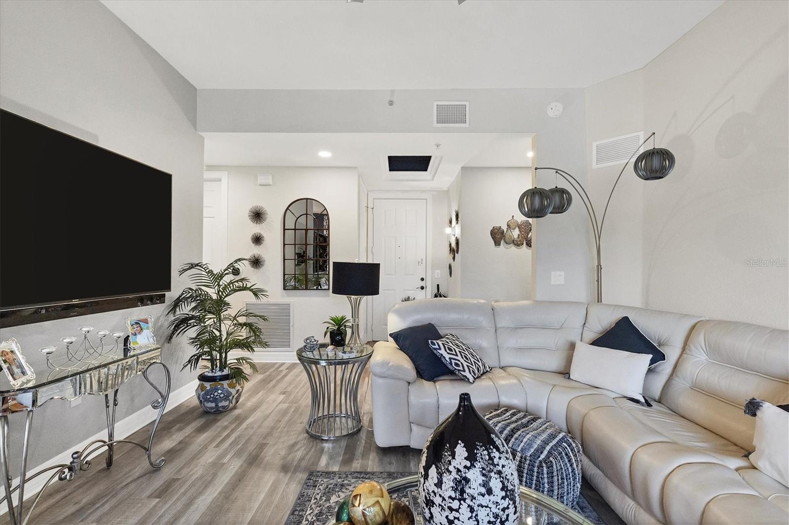 97 VIVANTE BLVD #204, PUNTA GORDA, FL, 33950