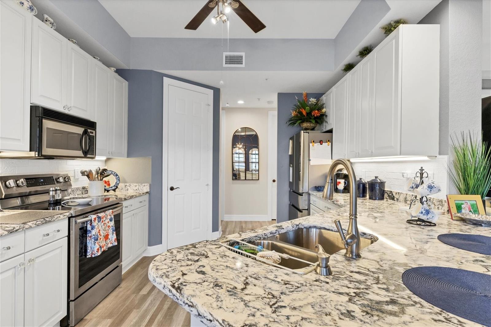 97 VIVANTE BLVD #204, PUNTA GORDA, FL, 33950