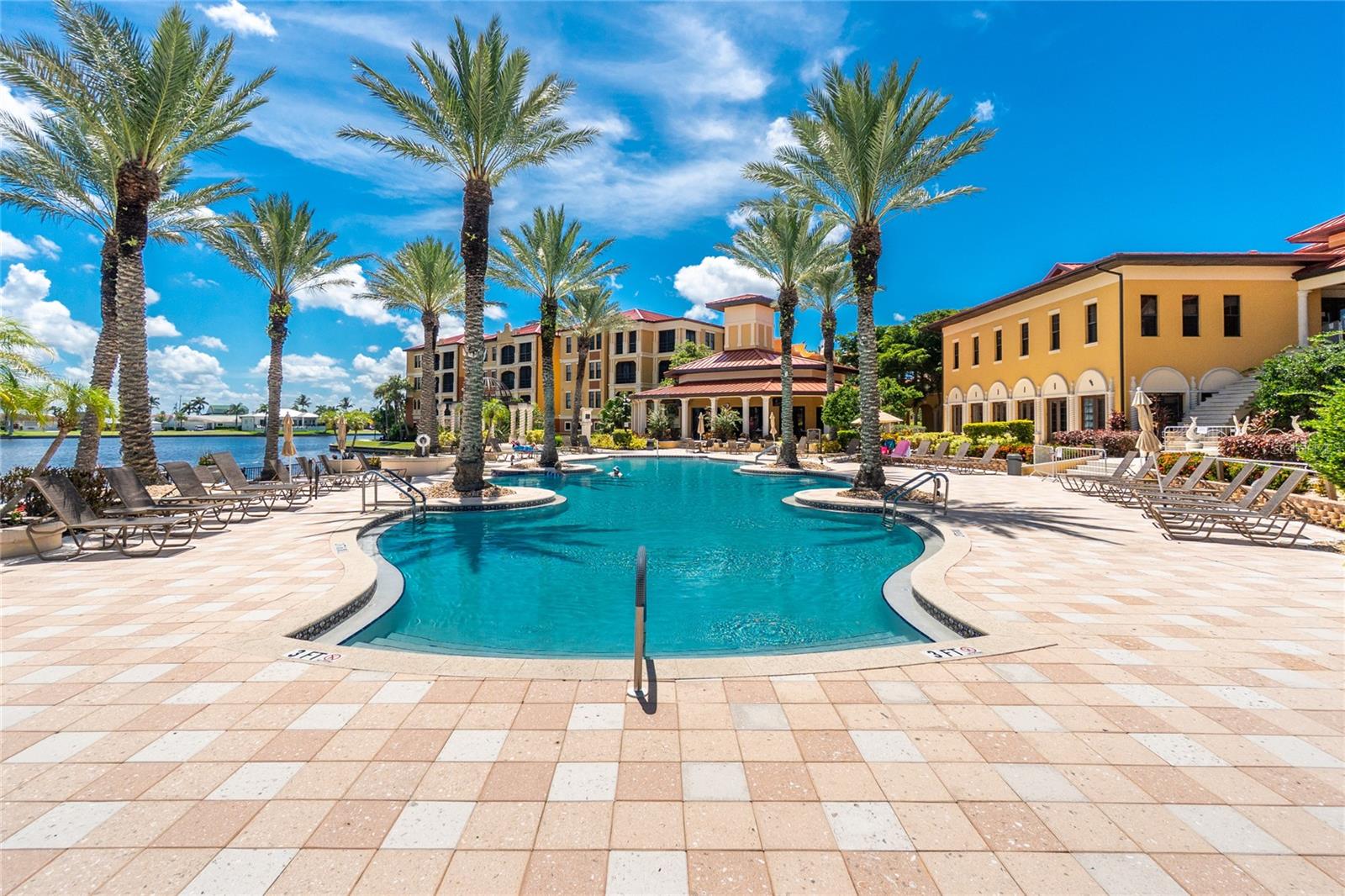 97 VIVANTE BLVD #204, PUNTA GORDA, FL, 33950