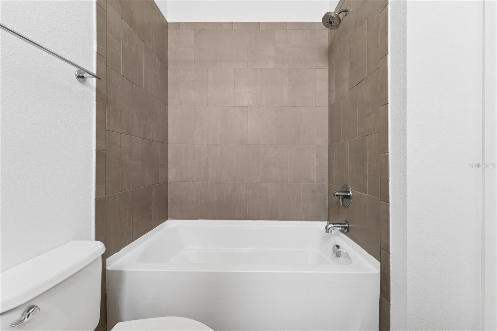 4810 W MCELROY AVE #5, TAMPA, FL, 33611