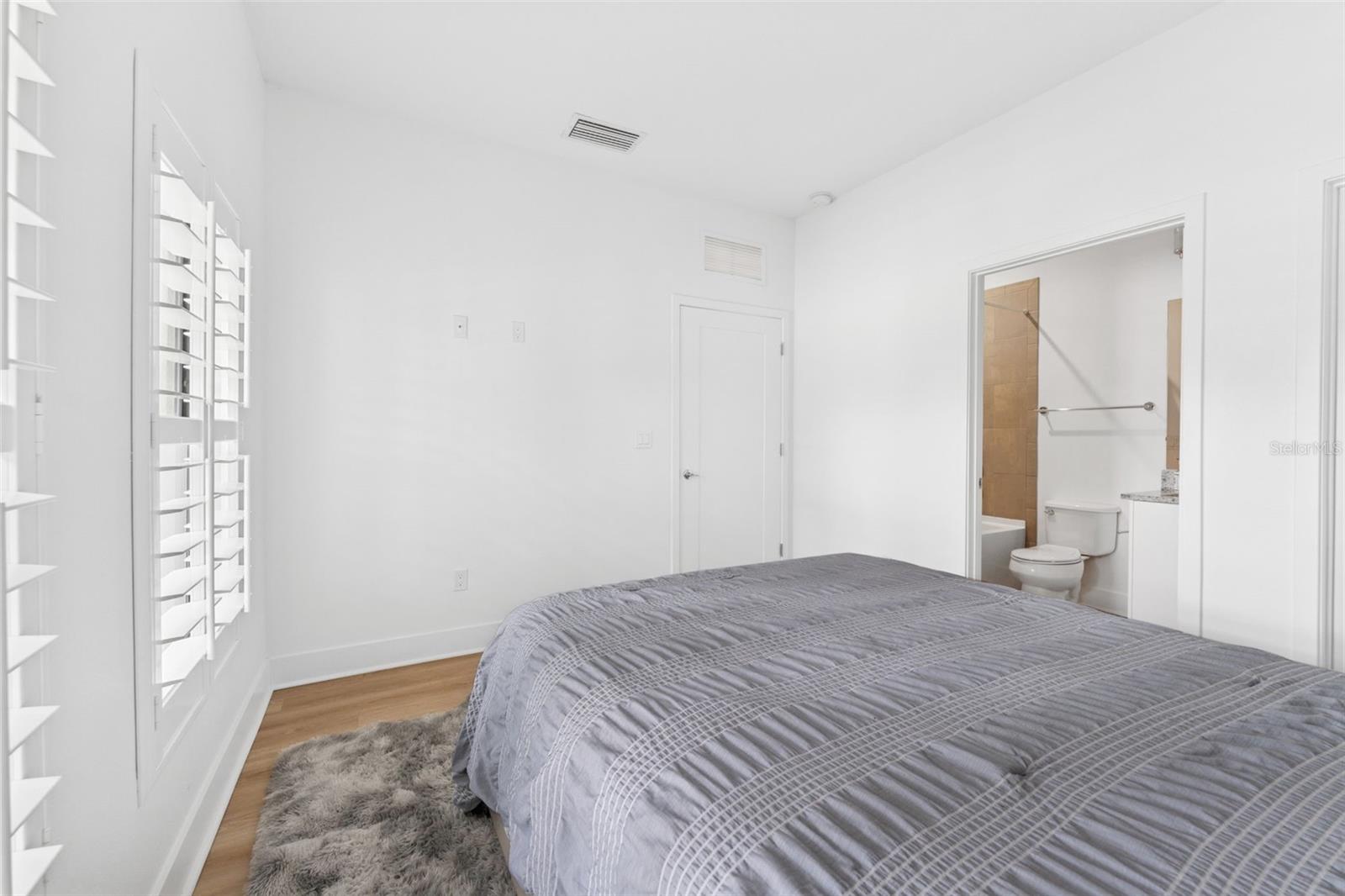 4810 W MCELROY AVE #5, TAMPA, FL, 33611