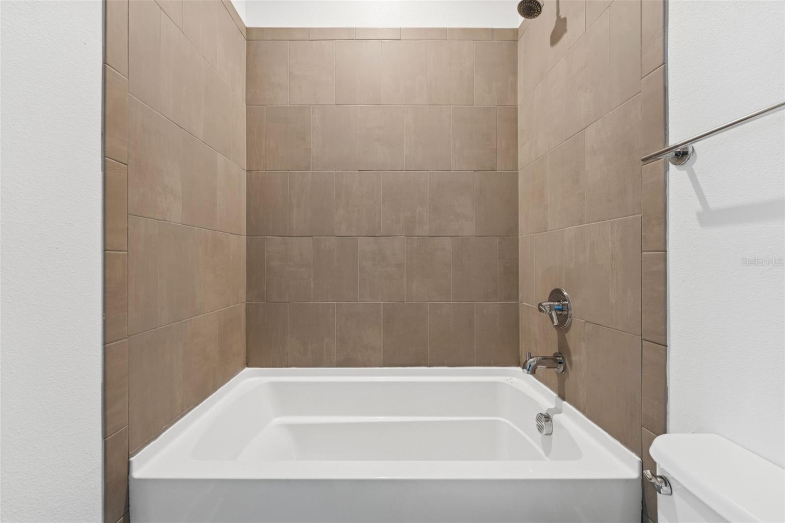 4810 W MCELROY AVE #5, TAMPA, FL, 33611